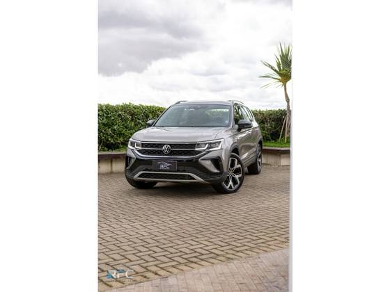 VOLKSWAGEN TAOS 1.4 250 TSI TOTAL FLEX HIGHLINE AUTOMÁTICO